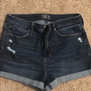 Abercrombie and Fitch high rise short